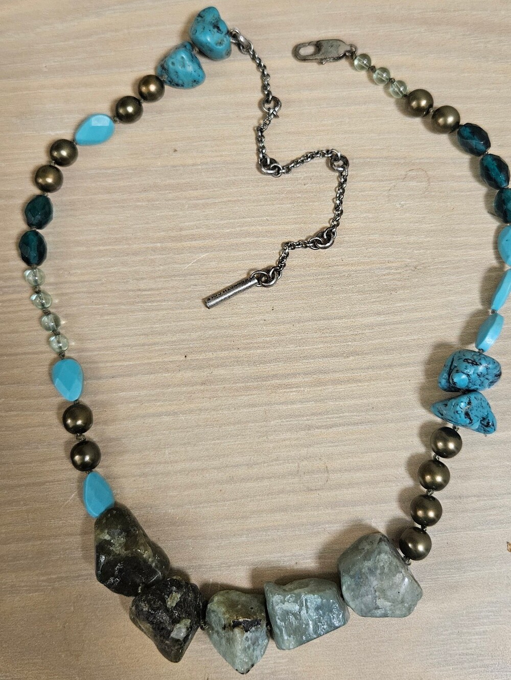 VINTAGE KENNETH COLE REACTION ANTIQUE SILVER GENUINE STONES & MIXED BEADS CHUNKY